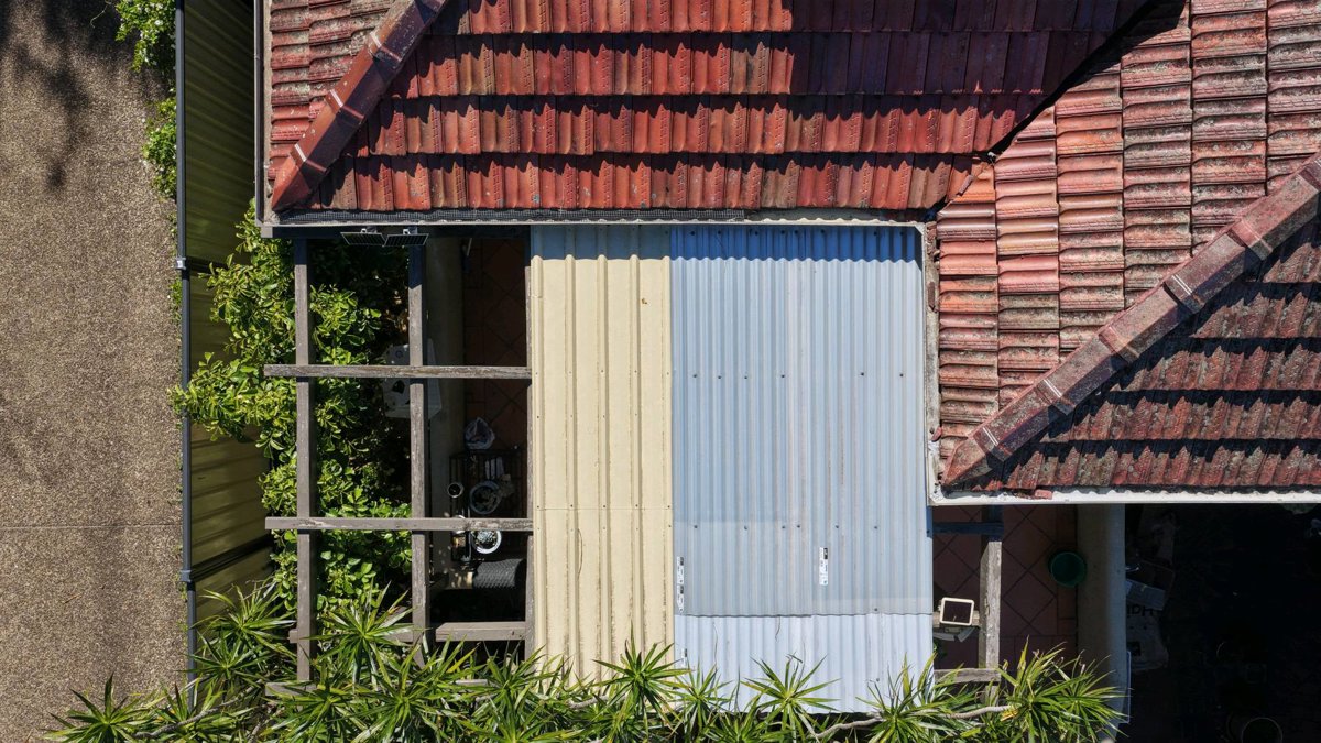 Wharf St near Bridge stop 52