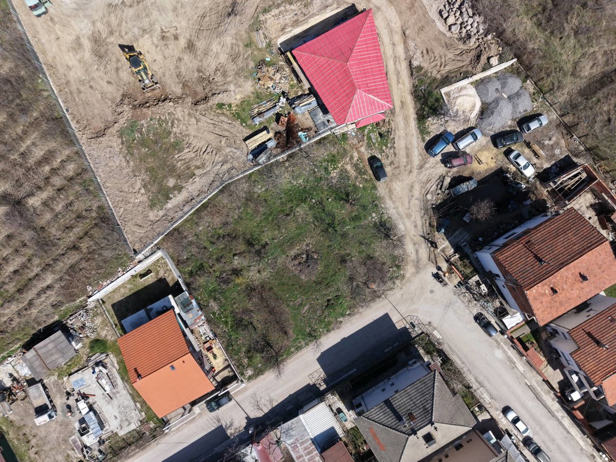 Stadium Hristo Gyulemetov Bratcigovo TetrisBau Wohncontainer Bürocontainer Tiny House Modulebau Kiosk Modulecontainer