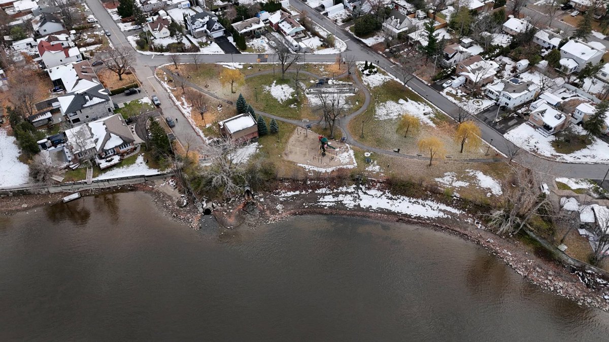 Parc Louise Deschênes Bocce Ball Court