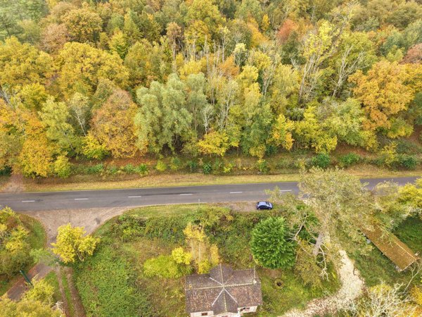 Stade de Salle Polyvalente Debrousse