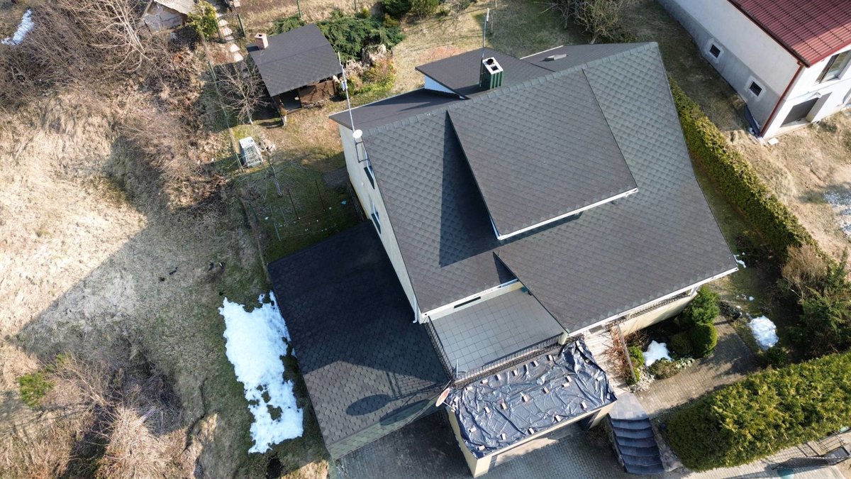 Brolių sodyba Raudonės kaimas Vaikų žaidimų aikštelė