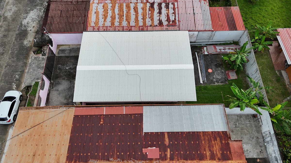 El Chris Ese Court Reparaciones Belking