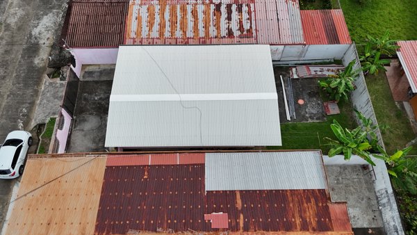 El Chris Ese Court Reparaciones Belking