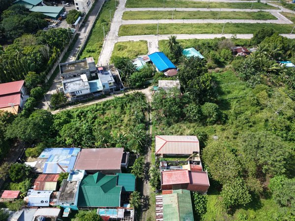 ITHACA BUILDERS INC Super Health Center