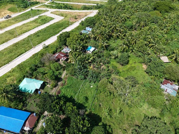 ITHACA BUILDERS INC Super Health Center