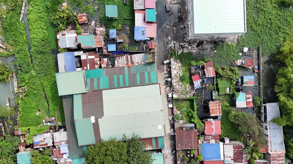 Baywalk Area Brgy Sinalhan Hapag Eco Garden