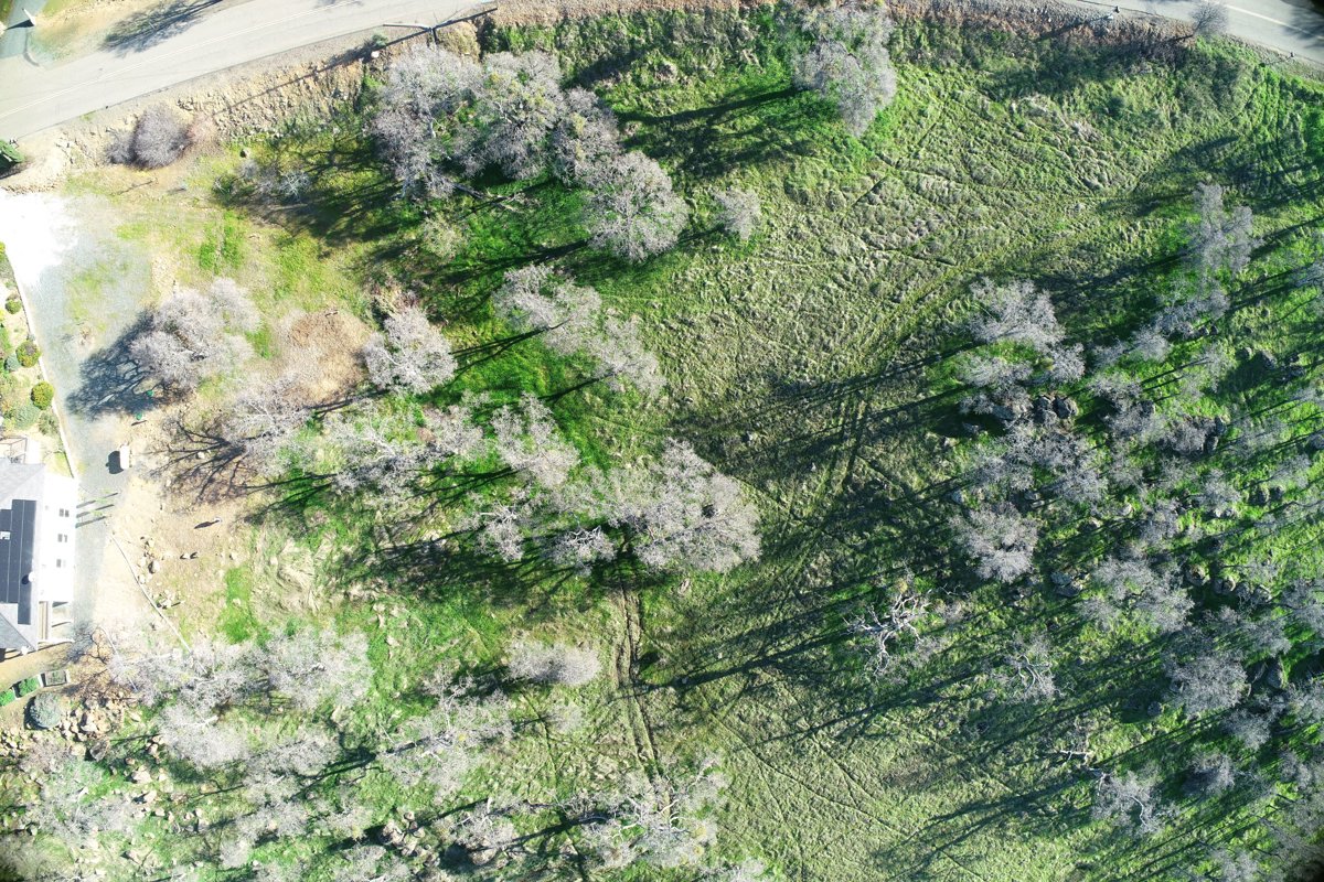 Hugh Martin Park Country living by the lakes