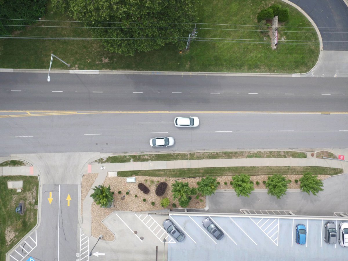 Continental Consulting Engineers On State Line at 90th Southbound