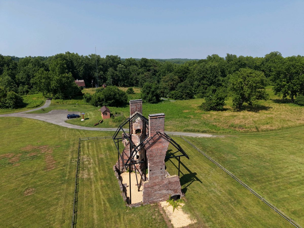 Java s Farm Ruins Tobacco Barn