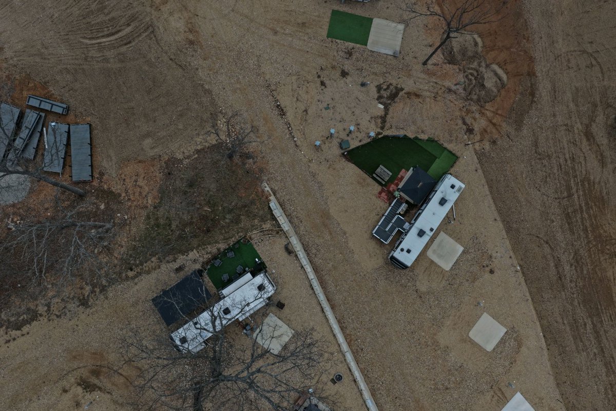 Fischer Materials Co The Loop Layover AirBnB