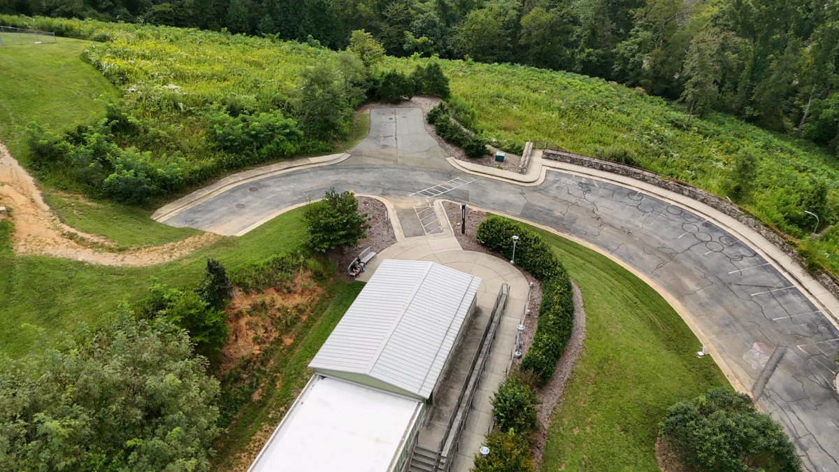 Lookout Observatory Beautifully Renovated Historic Bridle Path Inn