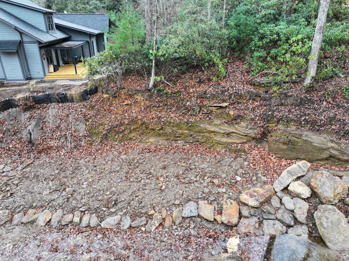 The Settings of Gated Community Hickory Nut Builders Inc