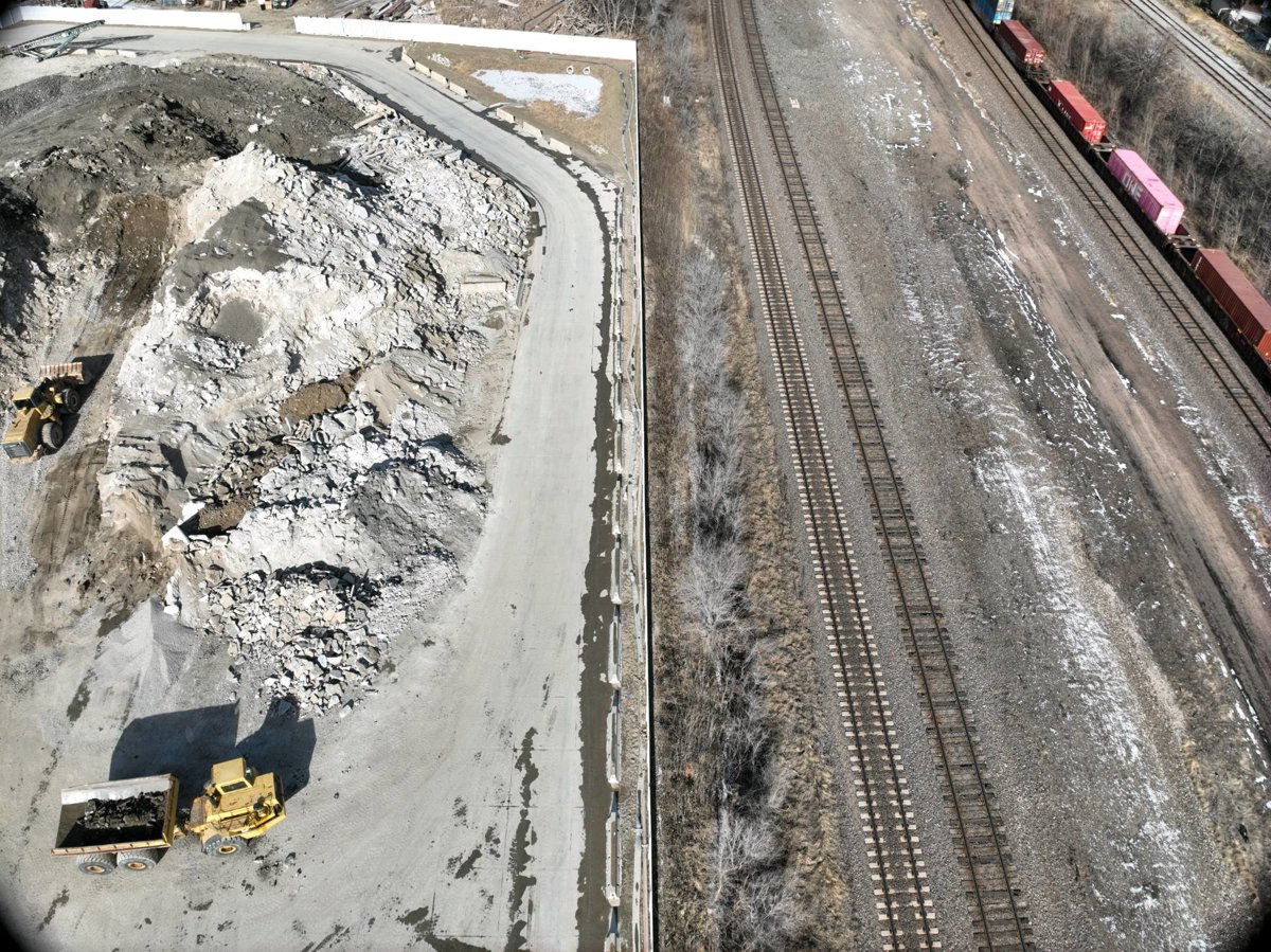 Crushin IT Inc Chabena Bello