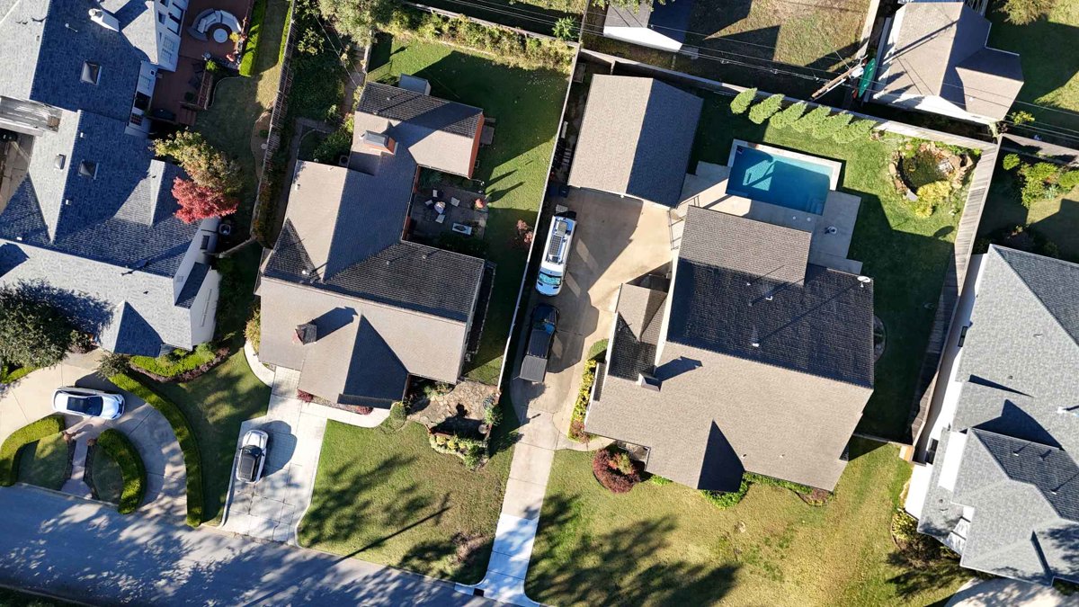 Lior Shamai DO 7188 Lewis Ave 26th Pl NB